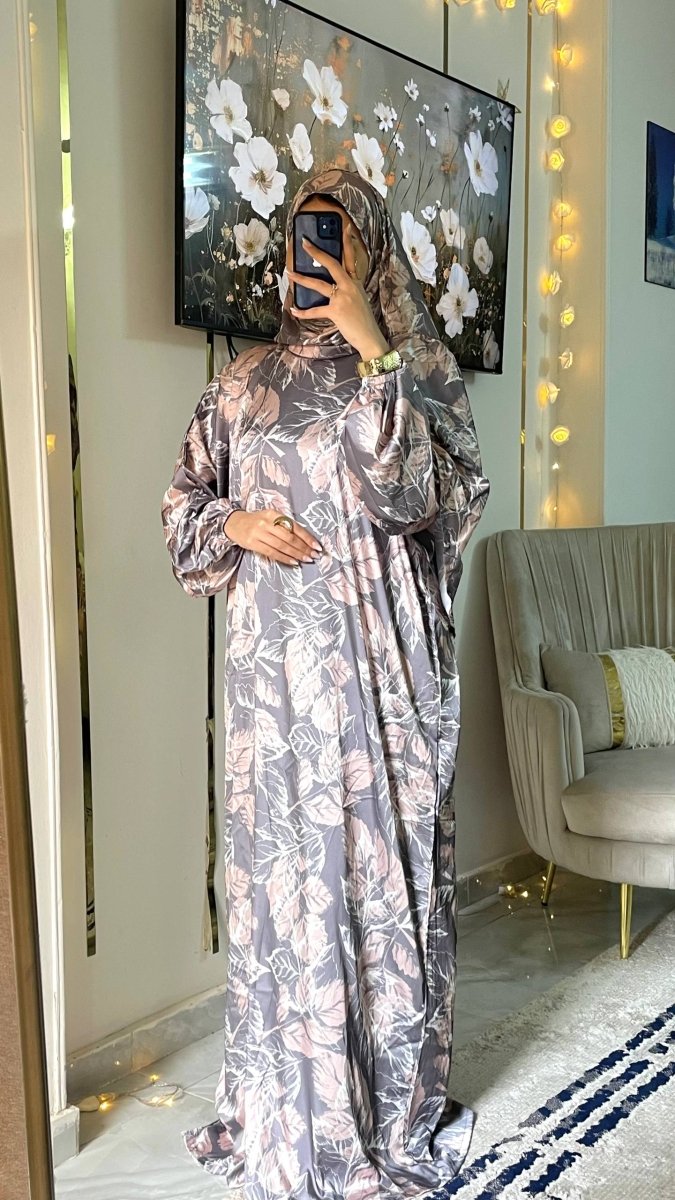 إسدال صلاة ستان بخامة ستان أرماني فاخرة - Eshtree