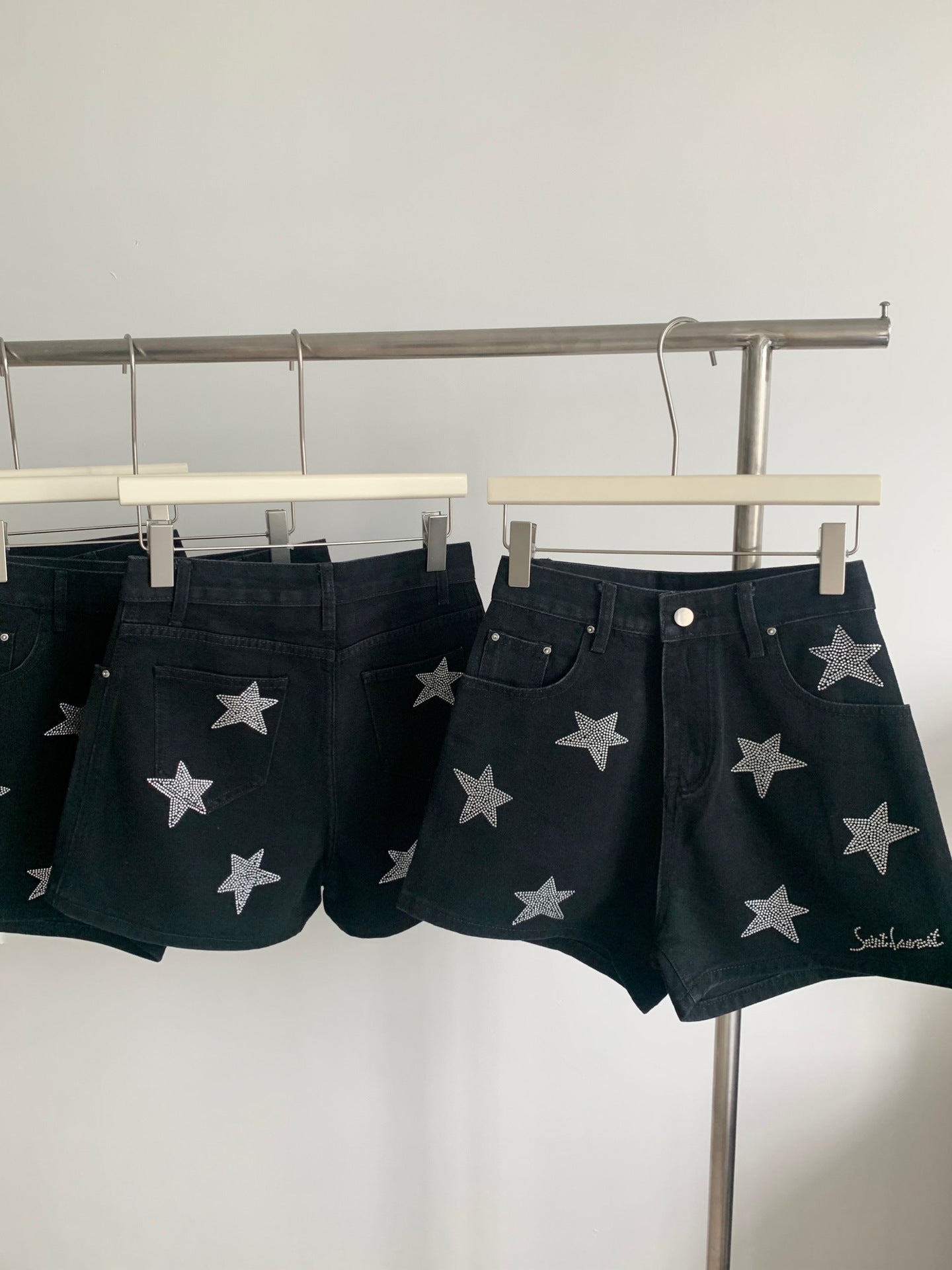 Light Luxury Silver Black Rhinestone Shorts For Women