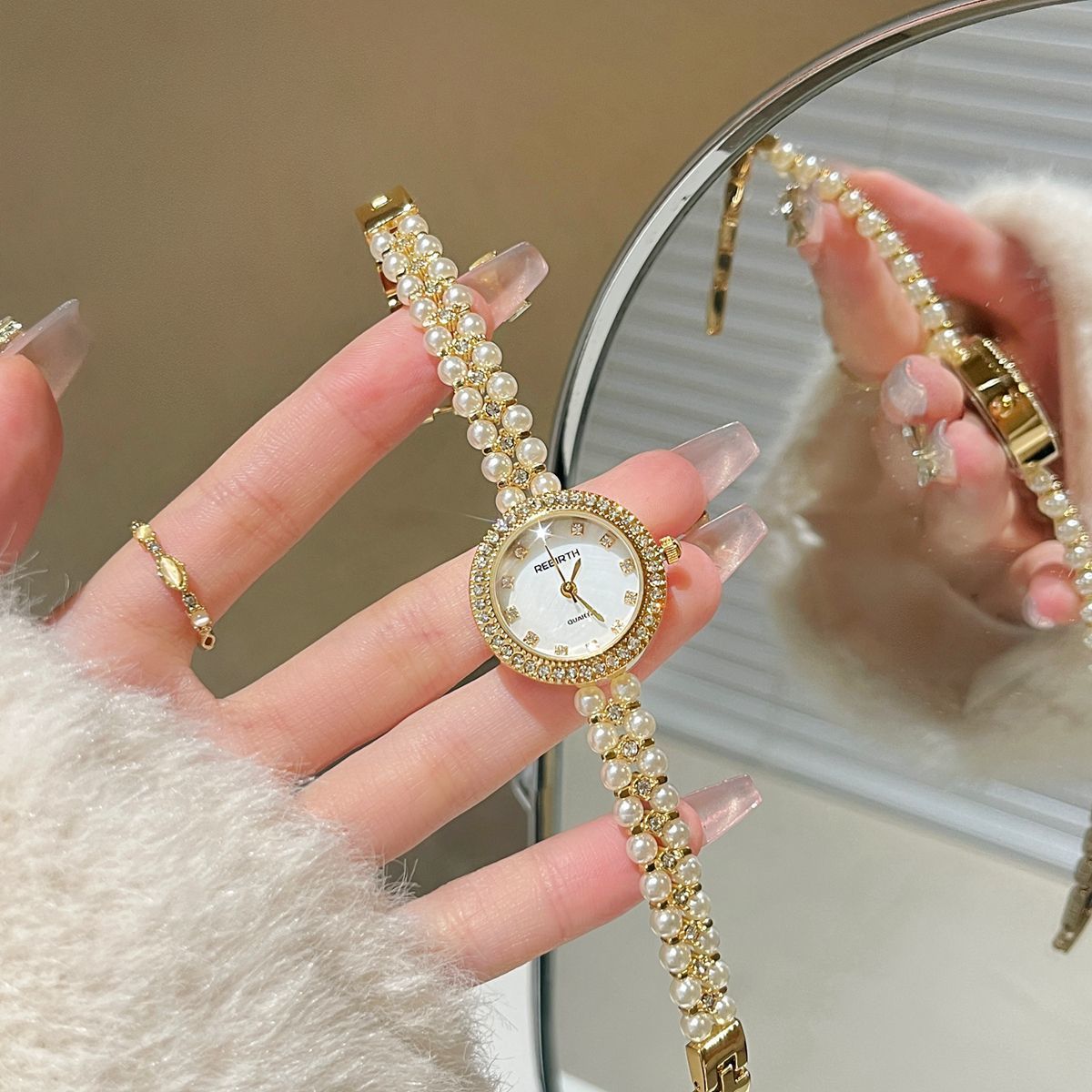 Women's Bracelet Vintage Freshwater Pearl Watch