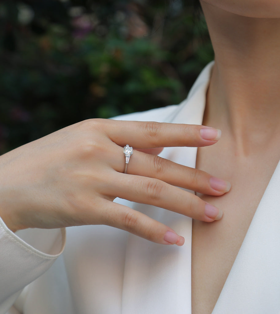 DESTINY- A Wedding Ring Set With Top-quality Moissanite S925, Silver And Platinum-plated. The Ring Can Be Inspected With A Diamond Pen