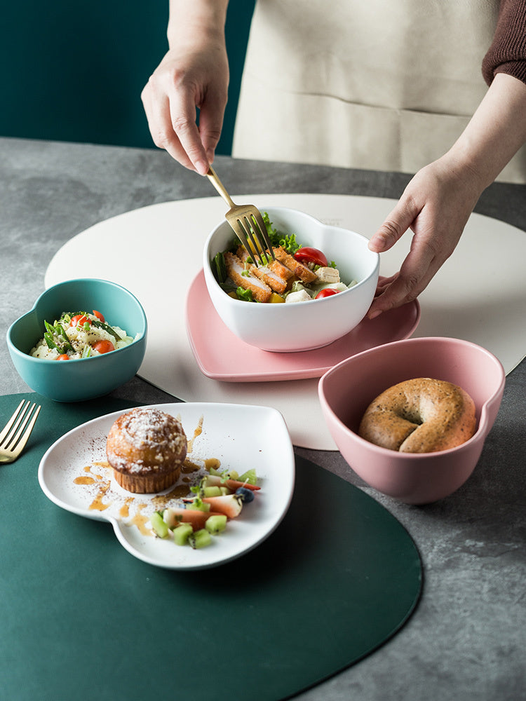 Nordic Love Creative Plate Heart-shaped Couple Dinner Plate Saucer Ceramic Cutlery