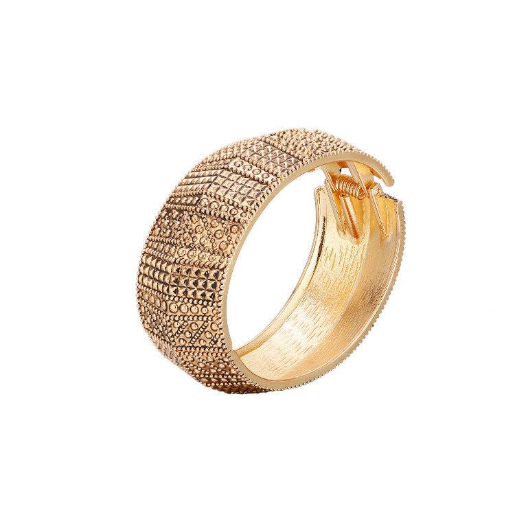 Wide Side Bracelet Exaggerated Personality Spring Opening