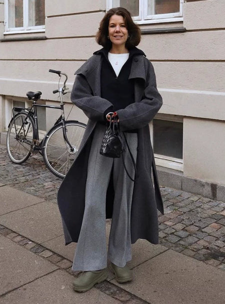 Retro Solid Stand Collar Long Tweed Coat Women