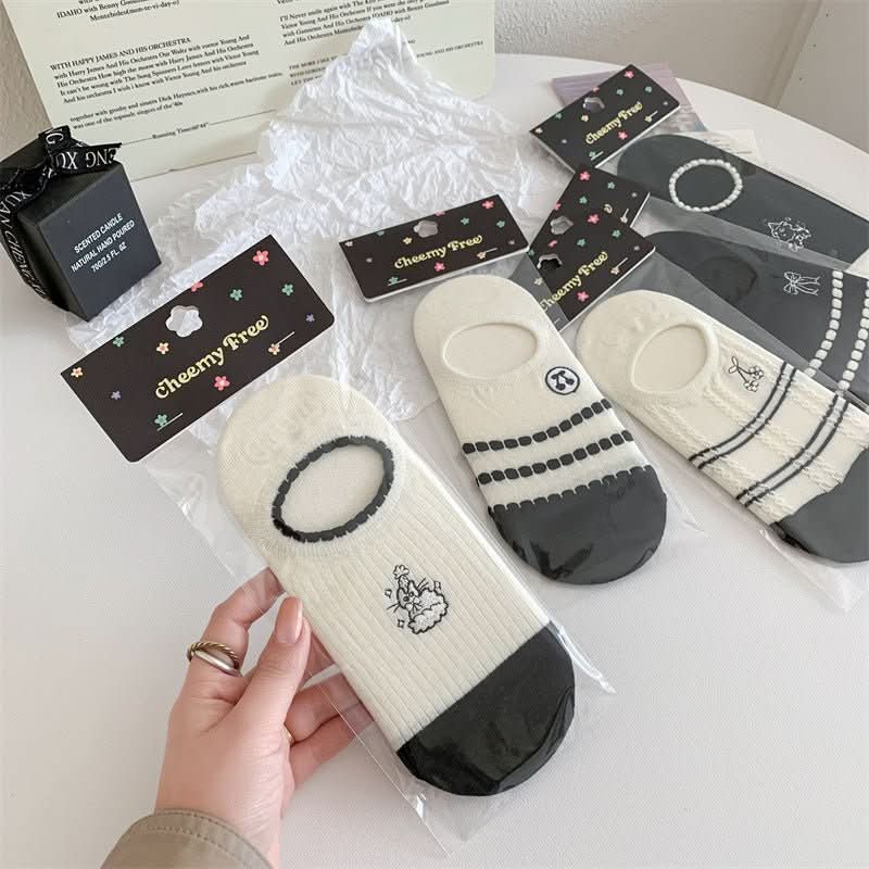 Black And White Cute Bubble Mouth Women's Low - cut Liners Socks Invisible - Eshtree
