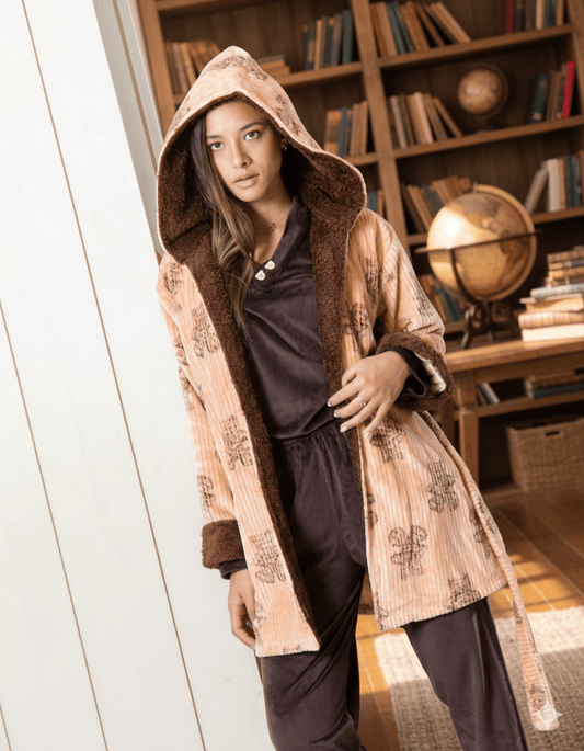 بيجامة حريمي عالية الشياكة مبطنة مكوّنة من 3 قطع - Eshtree