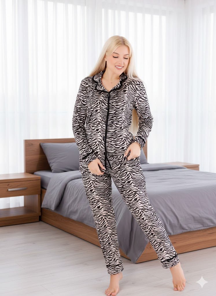 بيجامة قطيفة تايجر أنيقة للمنزل - Eshtree