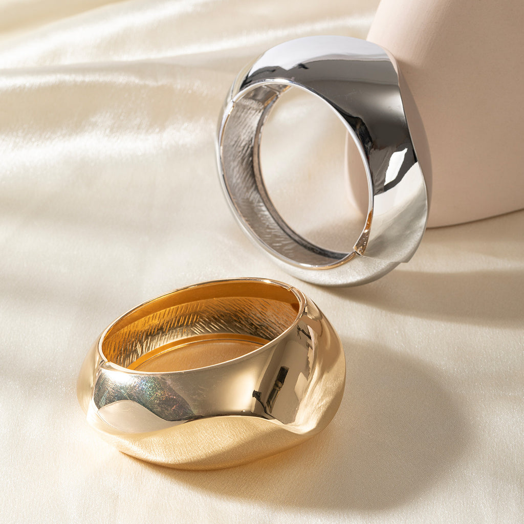 Exaggerated Wide Open Alloy Bracelet