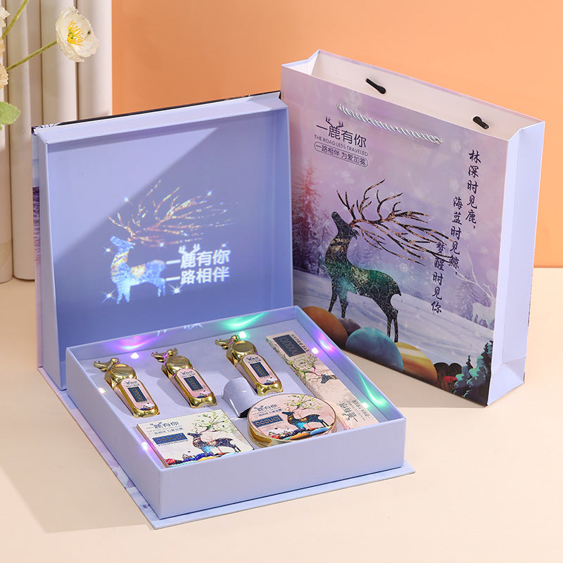 Lipstick Suit Eye Shadow Eyeliner