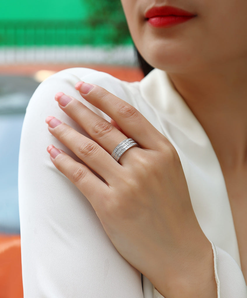 Unrestrained Growth - A Wedding Ring Set With Top-quality Moissanite S925 Silver And Platinum-plated Diamond Can Be Tested With A Diamond Pen