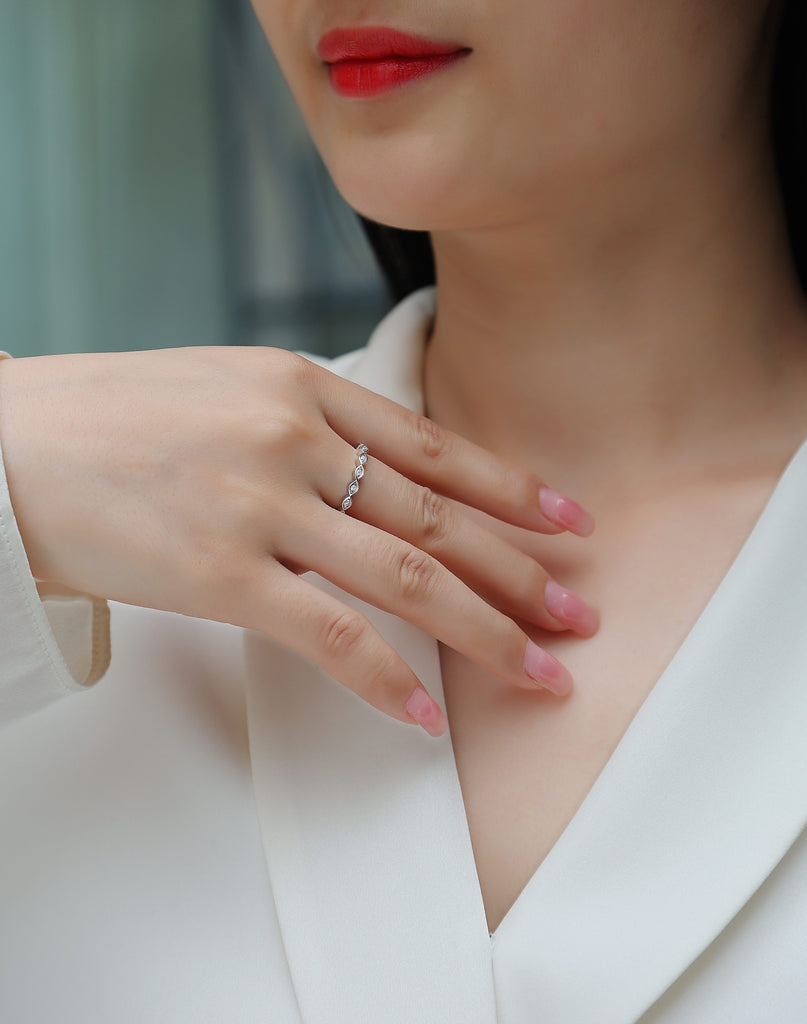 Eternal - Set With Top-quality Moissanite S925 Silver And Platinum-plated Diamond Wedding Ring. The Ring Can Be Inspected With A Diamond Pen