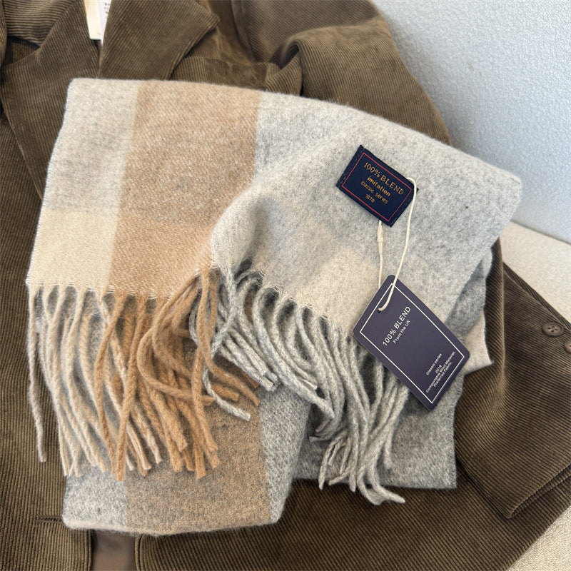 Unisex Cashmere-like Plaid Light Luxury Scarf