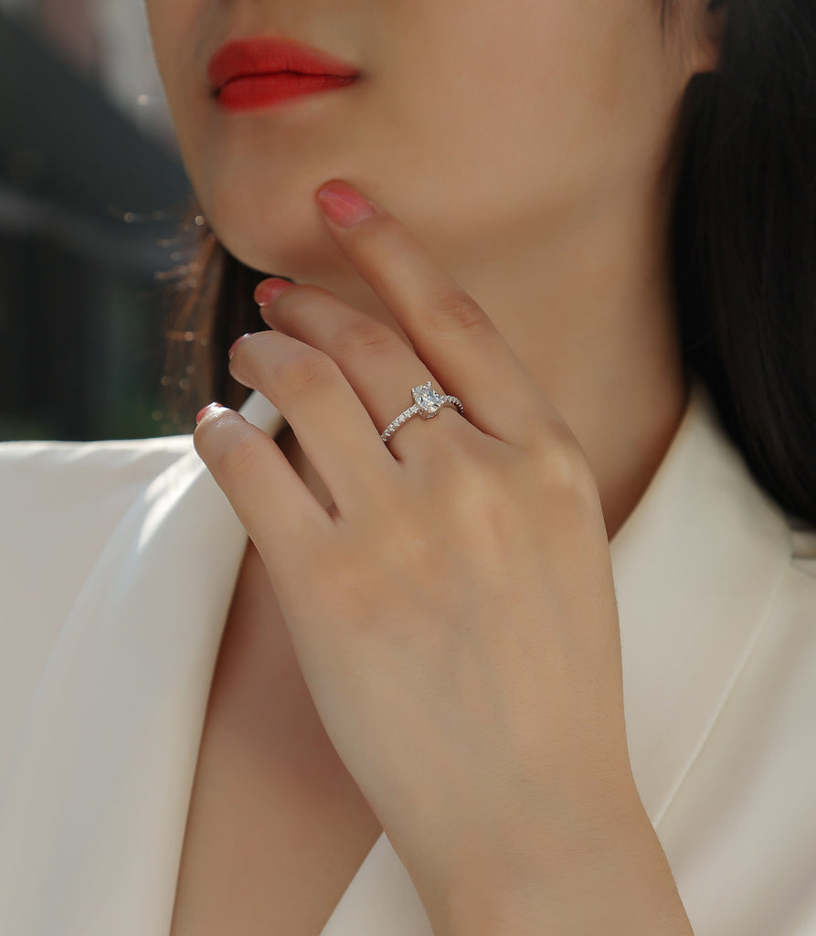 Pleasure - A Wedding Ring Set With Top-quality Moissanite S925 Silver And Platinum-plated Diamond Can Be Inspected With A Diamond Pen