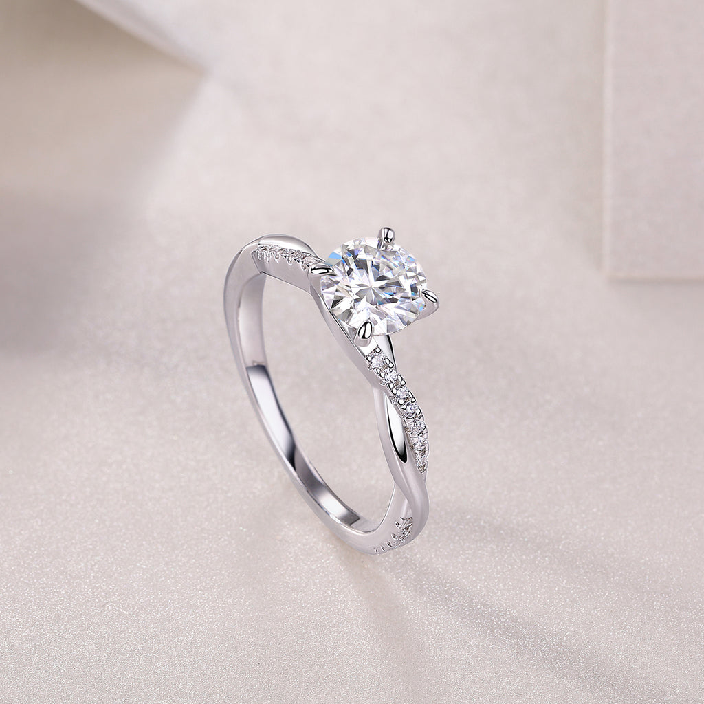Looking Forward To Your Return - A 1-carat Top-quality Moissanite S925 Silver Platinum-plated Diamond Wedding Ring. The Ring Can Be Inspected With A Diamond Pen