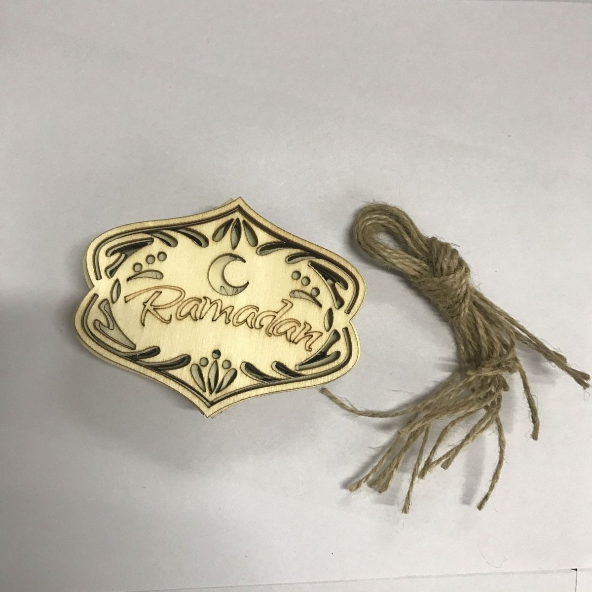 Eid Mubarak Pendant Desktop Wooden Decorative Ornament - Eshtree