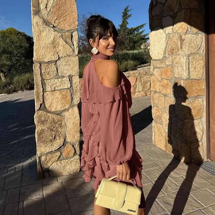 Elegant Chiffon Halterneck Off - shoulder Long - sleeve High - waisted A - line Dress - Eshtree