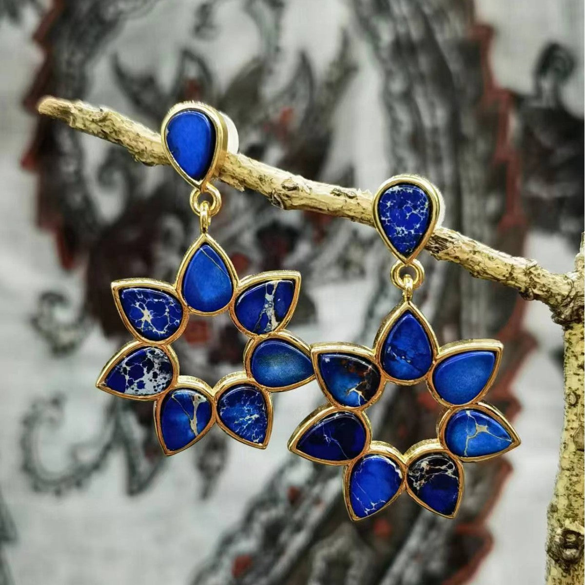 Fashionable Retro Colorful Earrings For Women