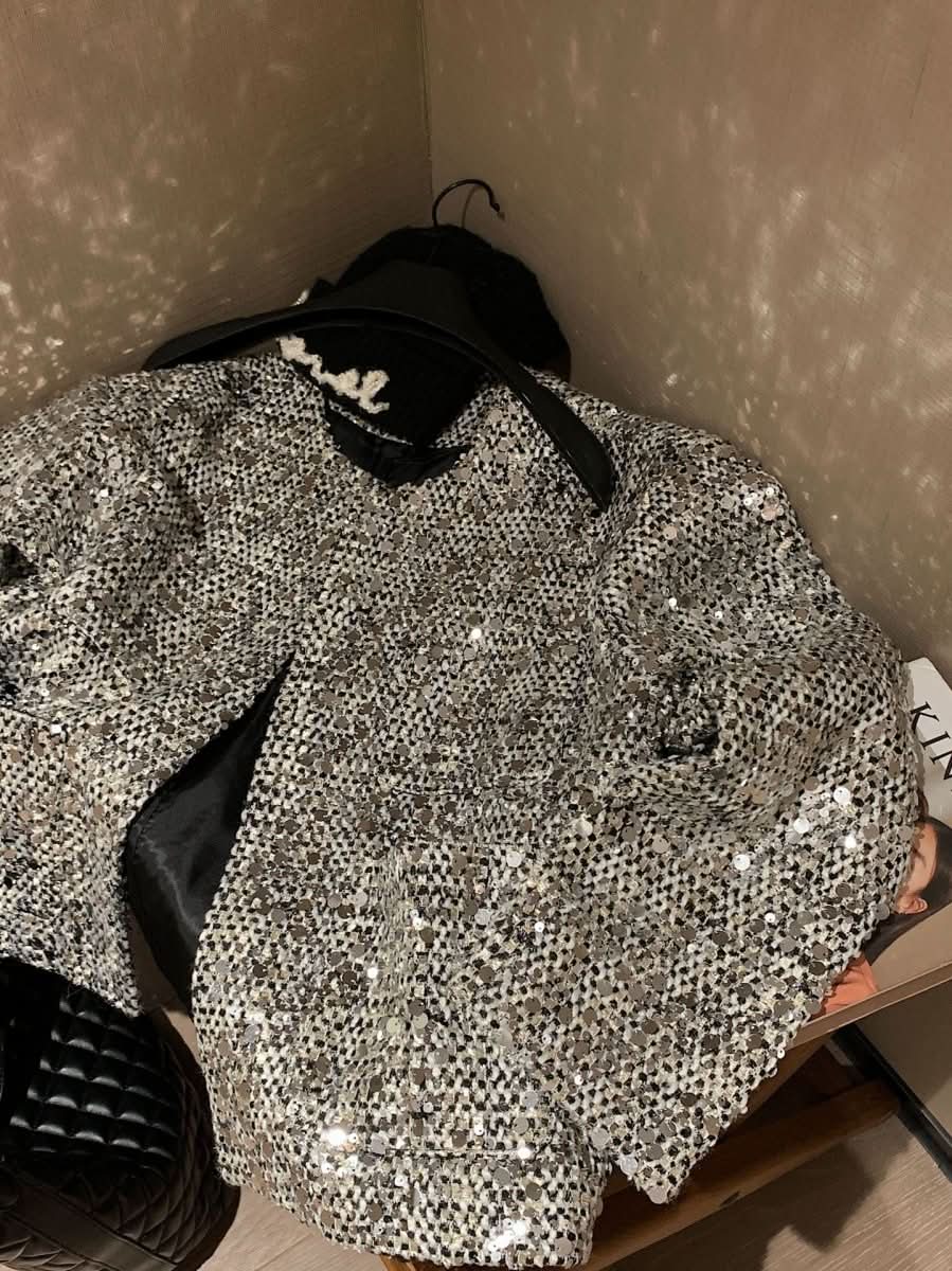 Fashion Sequined Luminous Blazer For Women - Eshtree