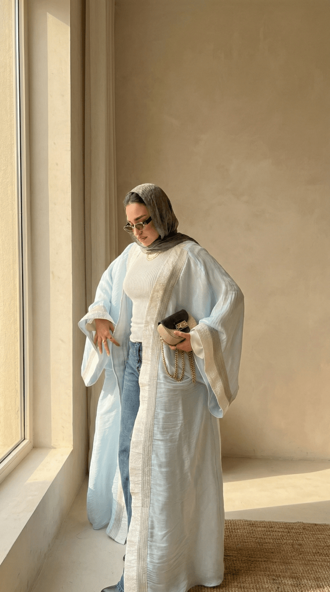 كارديجان شِمر بتصميم انسيابي عصري - Eshtree