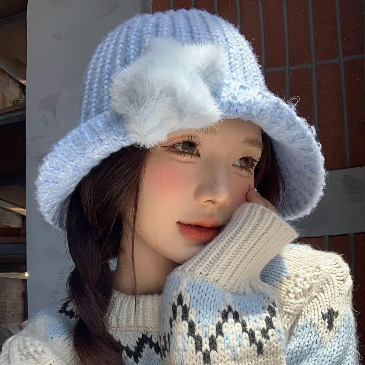 Korean - style Cute Plush Star Knitted Bucket Hat - Eshtree