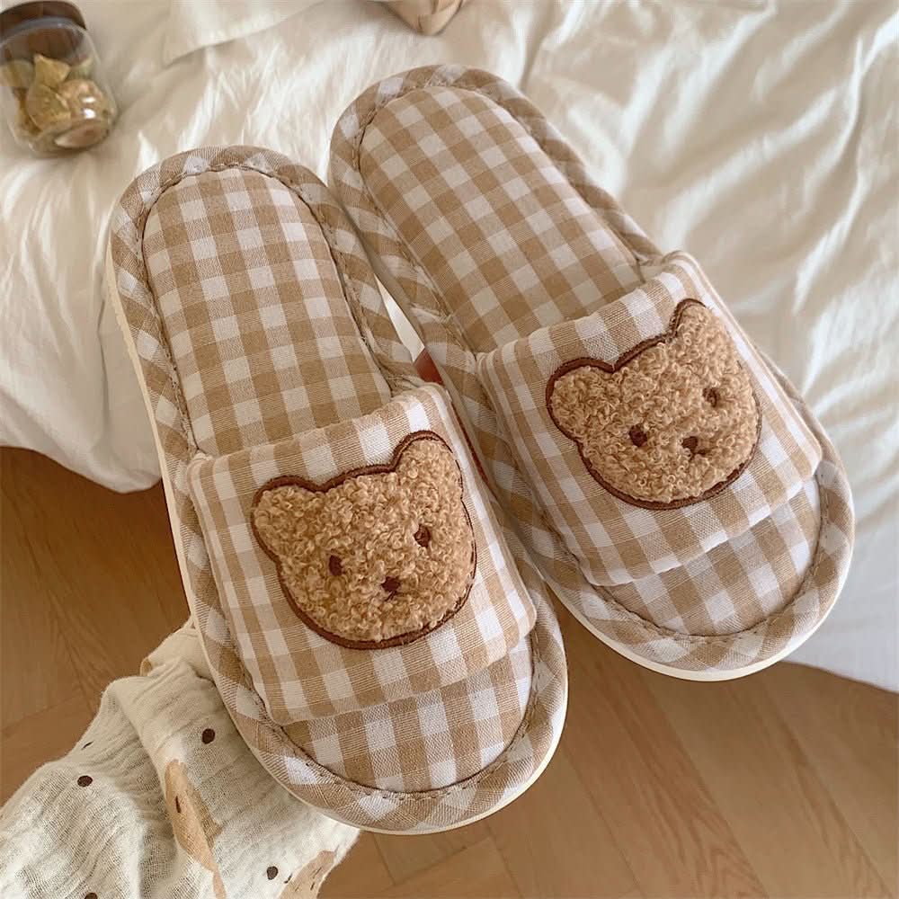 Ladies New Soft Bottom Cute Plaid Bear Home Air - conditioned Room Linen Slippers - Eshtree
