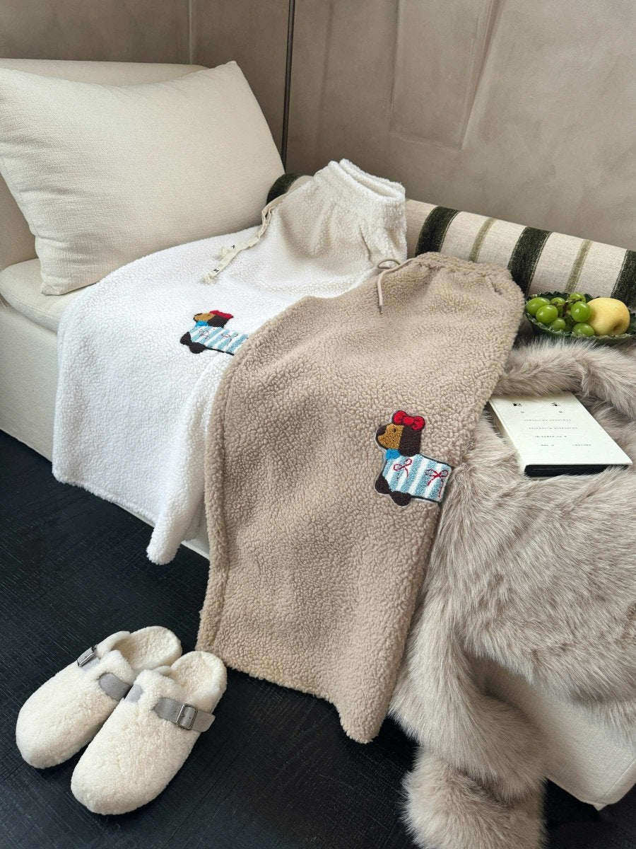 Large Loose Cute Sausage Puppy Embroidery Lamb Wool Wide Leg Casual Pants - Eshtree