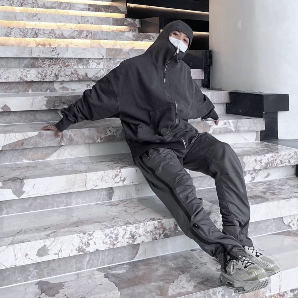 Loose Casual Hoodie Sweater Mask Zipper Distressed Cardigan - Eshtree