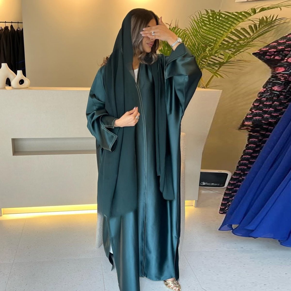 Muslim Robe Middle East Loose Solid Color Satin Cardigan Outerwear - Eshtree