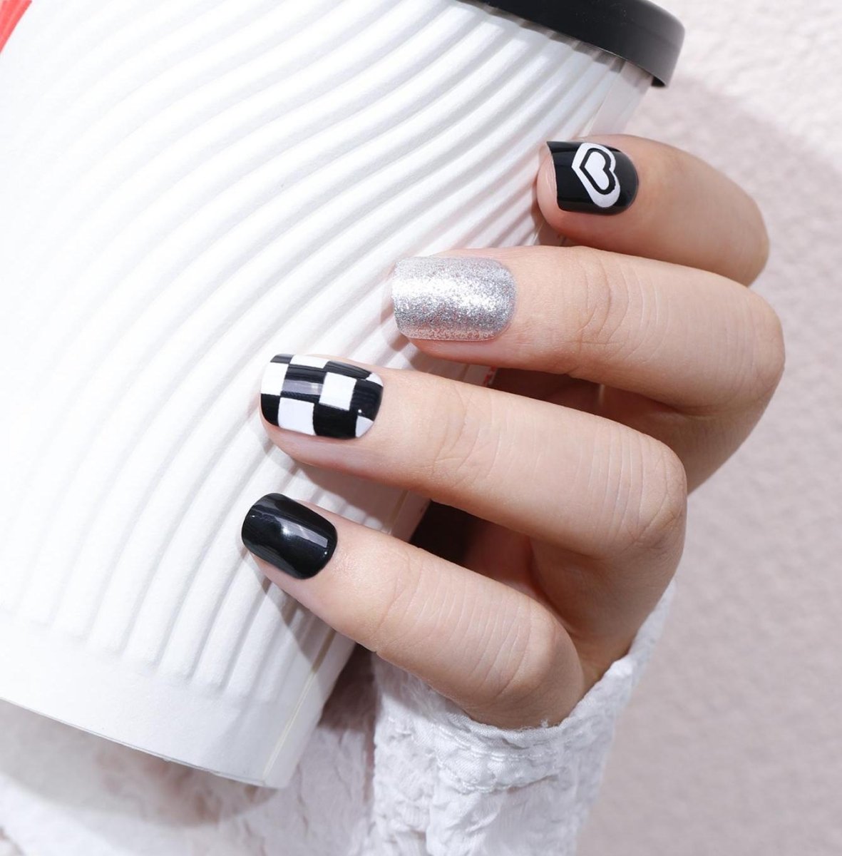 Nail Beauty New Hand - painted Fake Nail Tip Tulip Patch - Eshtree