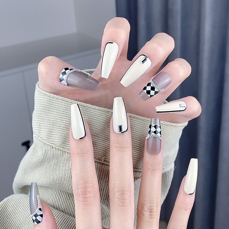 Nail Beauty New Hand - painted Fake Nail Tip Tulip Patch - Eshtree