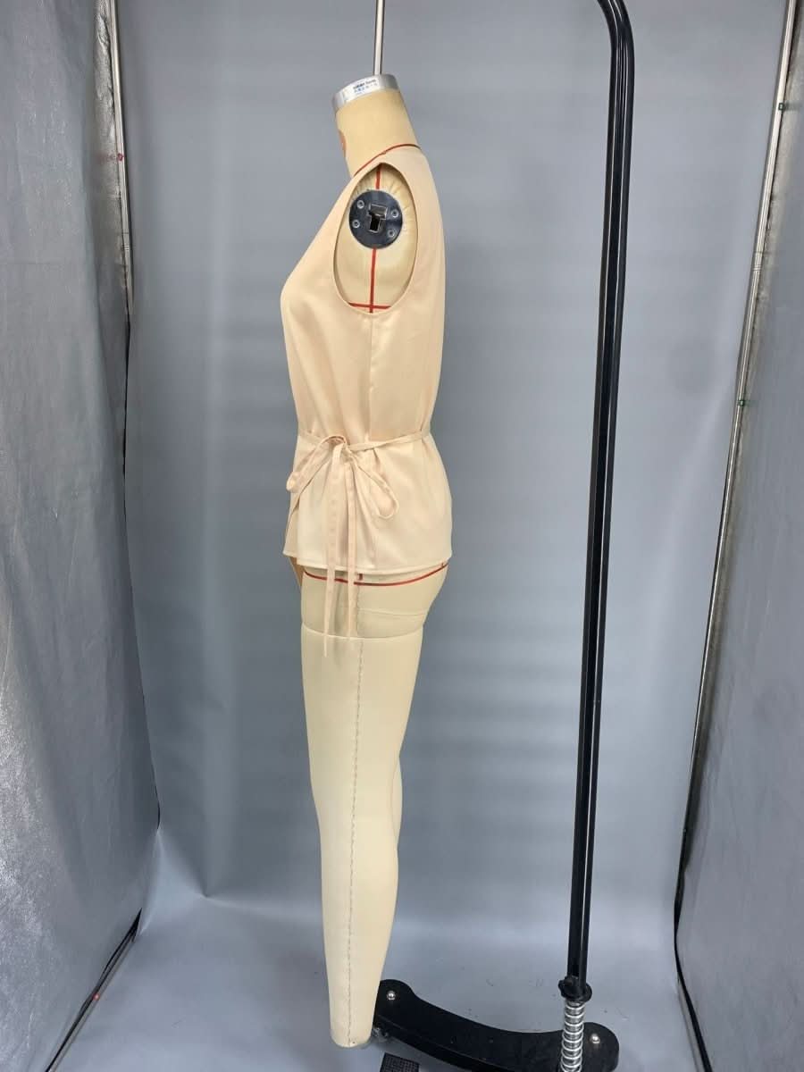 New Satin Solid - color Slim - fit Crew - neck Sleeveless Waist - cinching Top - Eshtree