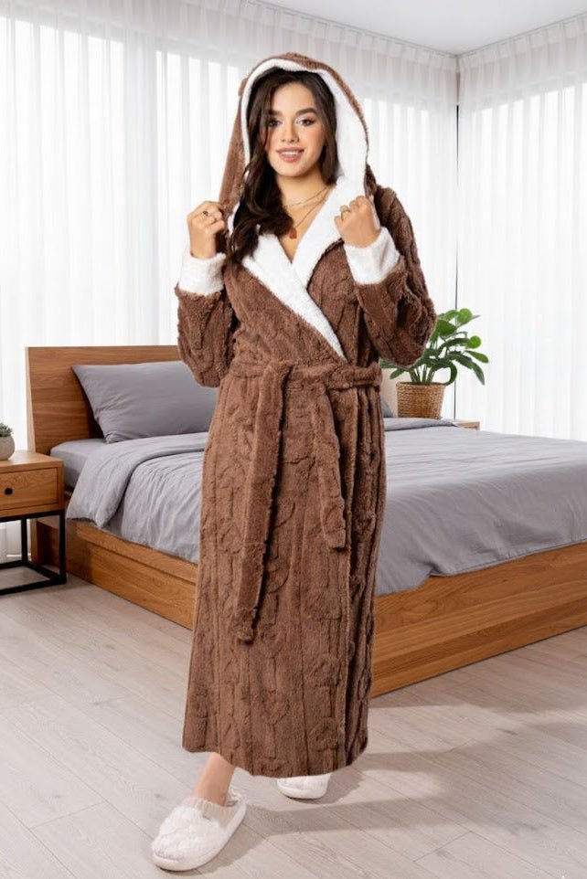 روب طويل بتصميم كلاسيك أنيق - Eshtree