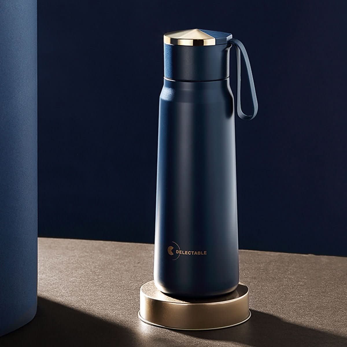 Stainless steel vacuum flask with handle - Eshtree