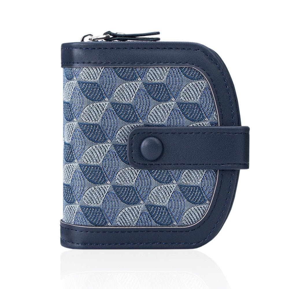 This Light - luxury Wallet Features A Meticulously Crafted Design - Eshtree