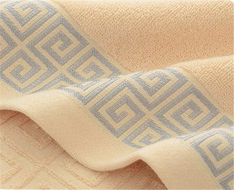 Three sets of Great Wall grid bath towels - Eshtree
