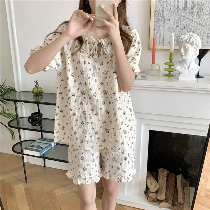 Women Sweet Lace Floral Short Sleeve Pajamas - Eshtree