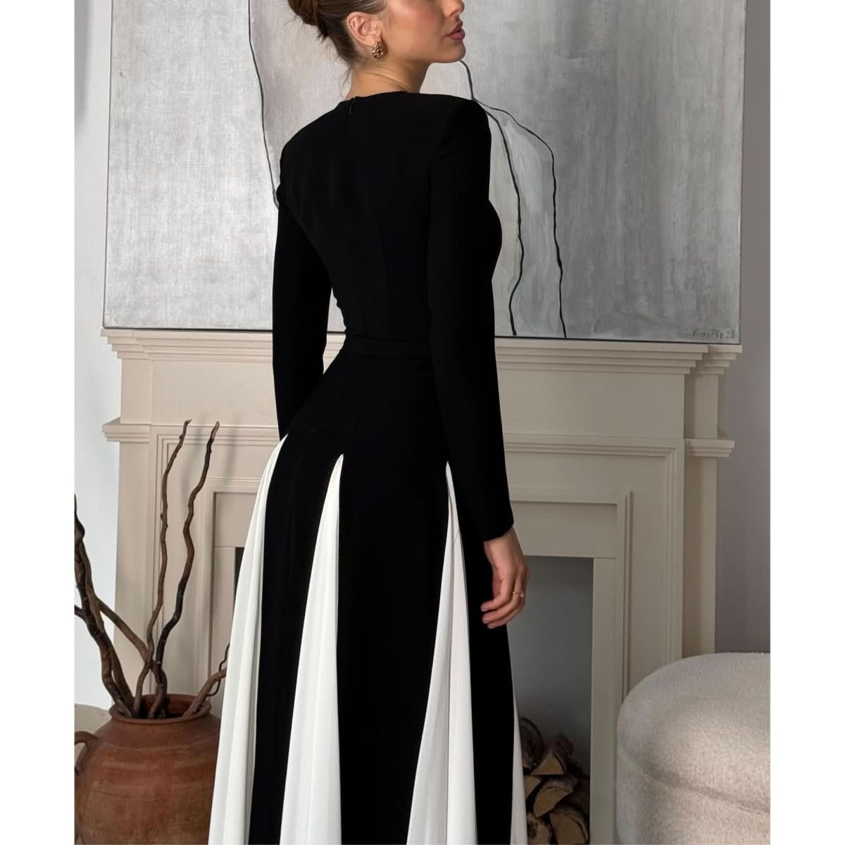Women's Black And White Stitching Long Sleeve Dress - Eshtree