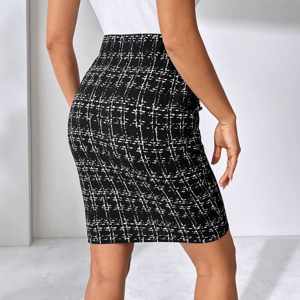 Women's Fashionable Plaid Elegant Elastic - Waist Skirt - Eshtree