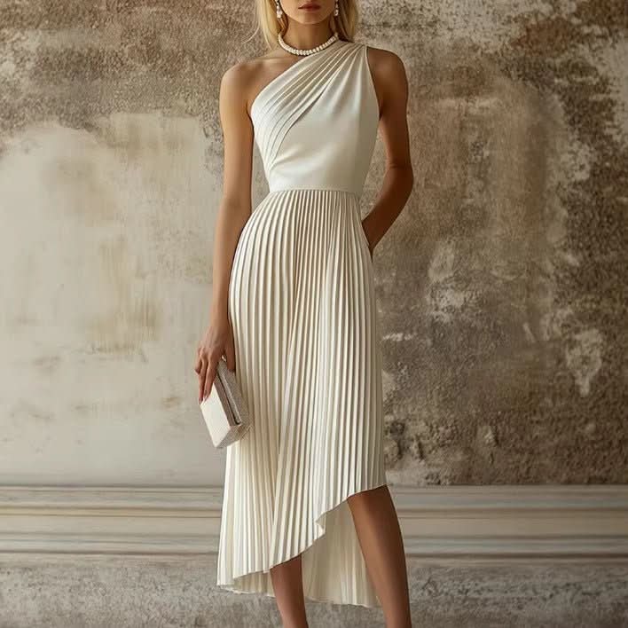 Womens White Pleated Sleeveless Dress - Eshtree