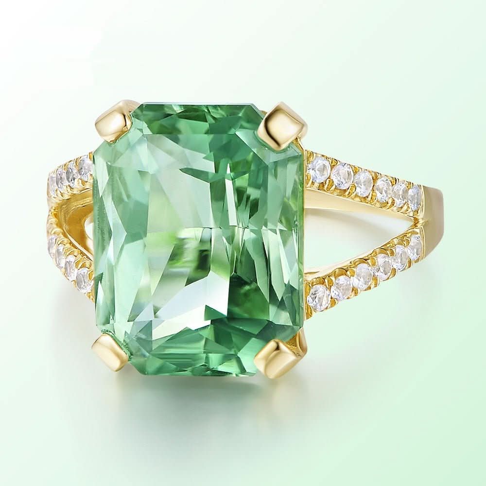 Zhen Rong new European and American fashion engagement rings mosaic green tourmaline ornaments wholesale a replacement - Eshtree