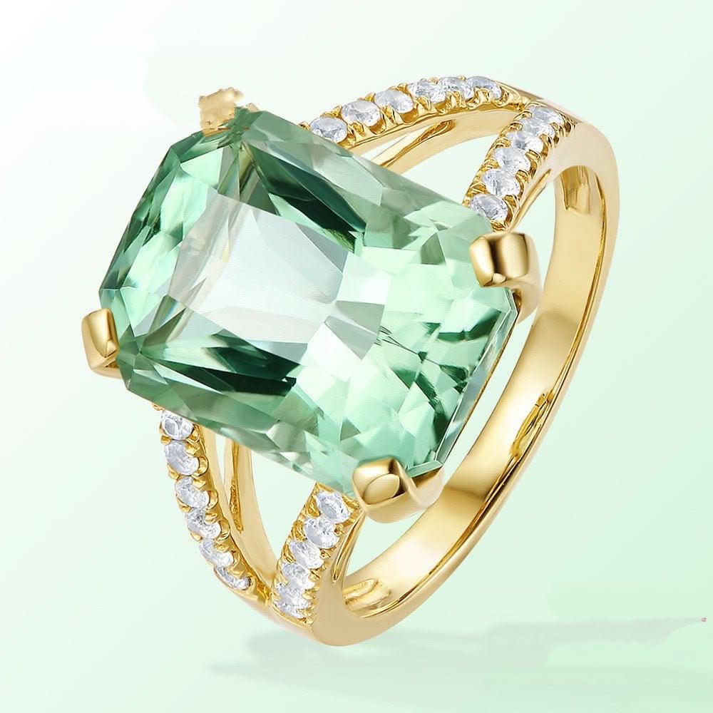 Zhen Rong new European and American fashion engagement rings mosaic green tourmaline ornaments wholesale a replacement - Eshtree